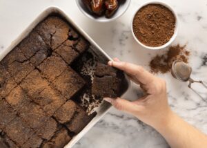 Forma de brownie e ingredientes