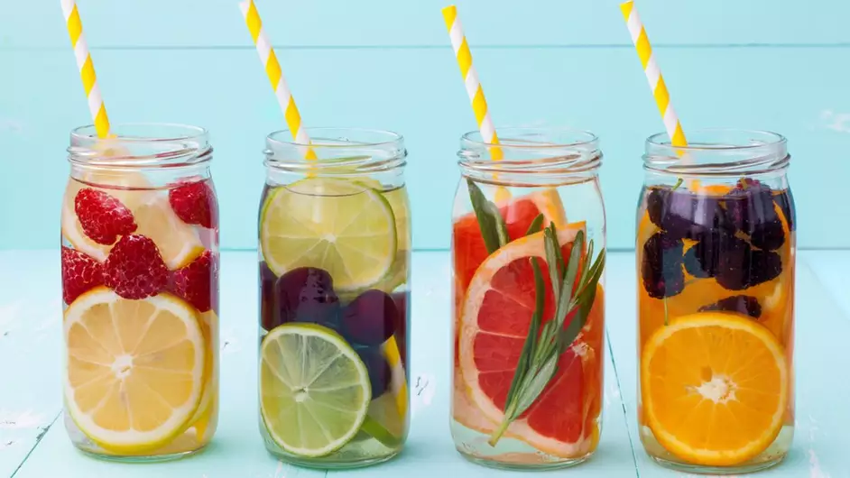 Desenvolvimento de Bebidas: Como Desenvolver Águas Saborizadas Inovadoras 2 águas saborizadas